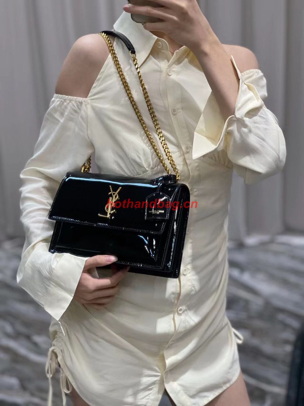 SAINT LAUREN NIKI SMALL CHAIN BAG IN LEATHER Y742206 black SAINT LAUREN NIKI SMALL CHAIN BAG IN LEATHER Y742206 black