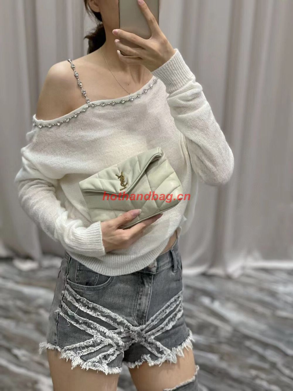 SAINT LAUREN PUFFER SMALL POUCH IN QUILTED LAMBSKIN 6508801 ANTIQUE VINTAGE&GOLD SAINT LAUREN PUFFER SMALL POUCH IN QUILTED LAMBSKIN 6508801 ANTIQUE VINTAGE&GOLD