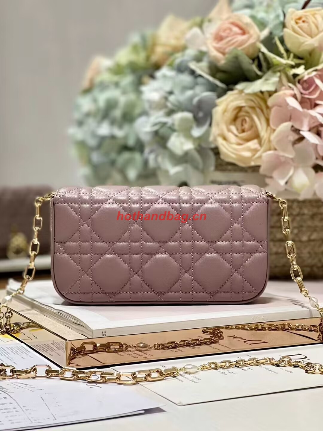 LADY DIOR PHONE POUCH Aesthetic Cannage Lambskin S0977OE pink LADY DIOR PHONE POUCH Aesthetic Cannage Lambskin S0977OE pink