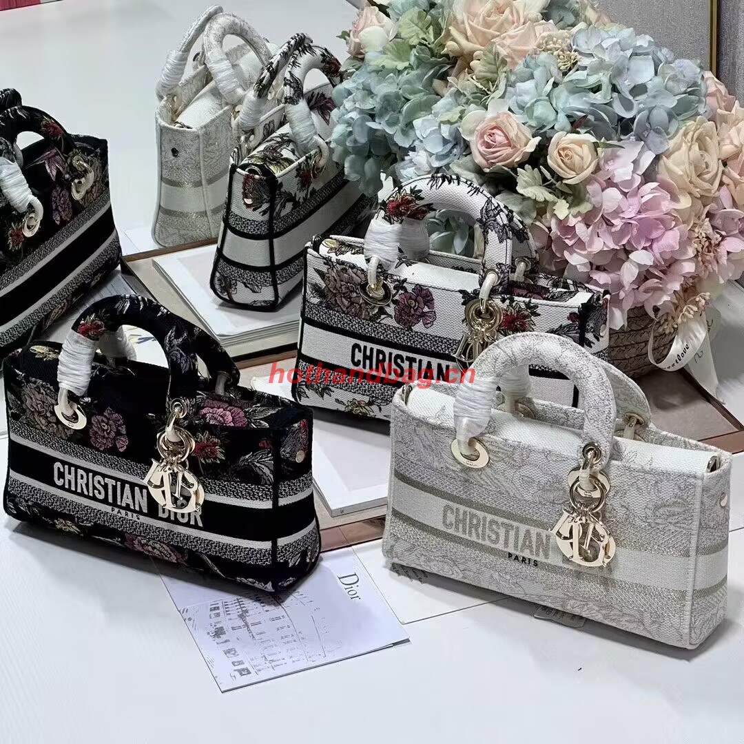 Dior MEDIUM LADY D-JOY BAG Multicolor Petites Fleurs Embroidery M0540OD Dior MEDIUM LADY D-JOY BAG Multicolor Petites Fleurs Embroidery M0540OD