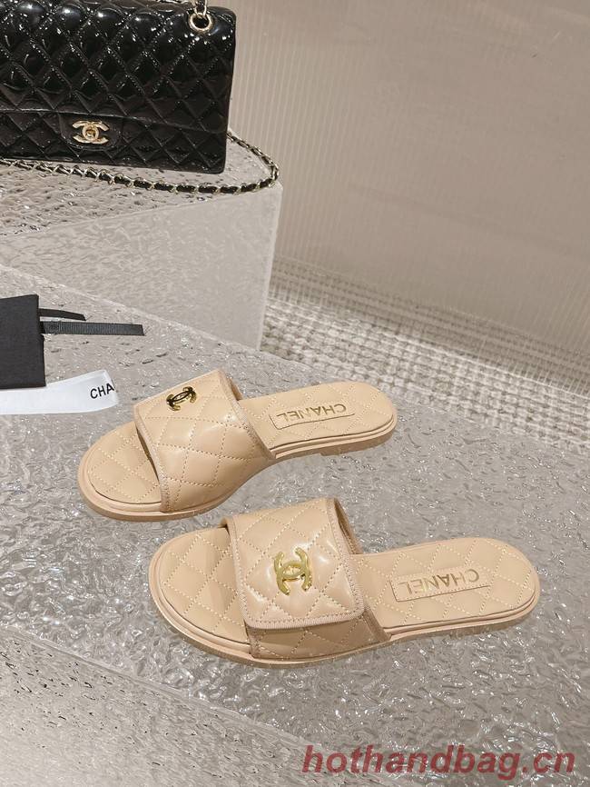 Chanel Womens slipper 93397-1