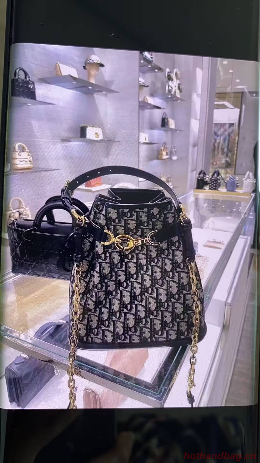 MEDIUM CEST DIOR BAG Blue Dior Oblique Jacquard M2271UTZQ MEDIUM CEST DIOR BAG Blue Dior Oblique Jacquard M2271UTZQ