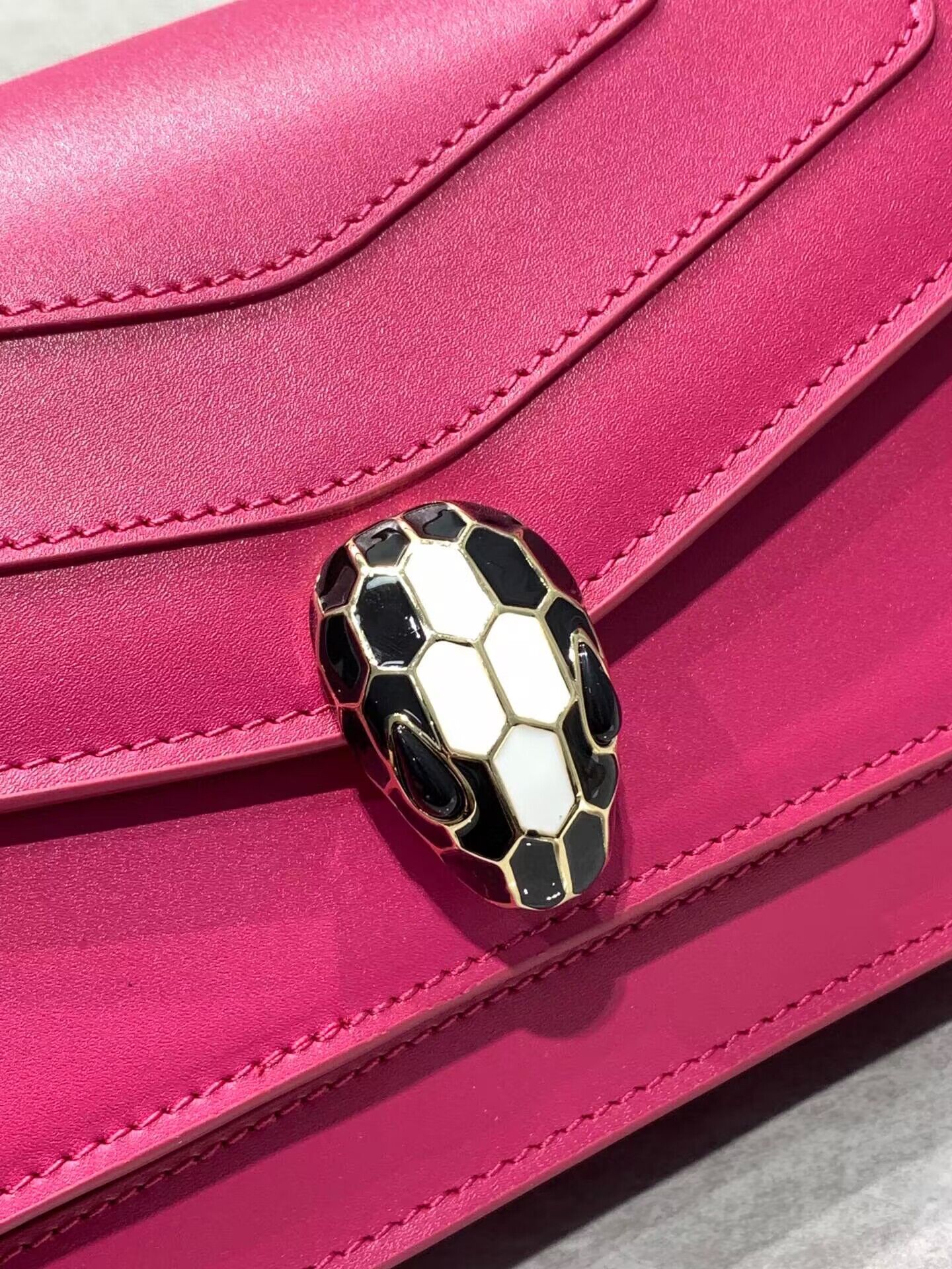 Bvlgari Serpenti Forever leather crossbody bag 289676 Rose Bvlgari Serpenti Forever leather crossbody bag 289676 Rose