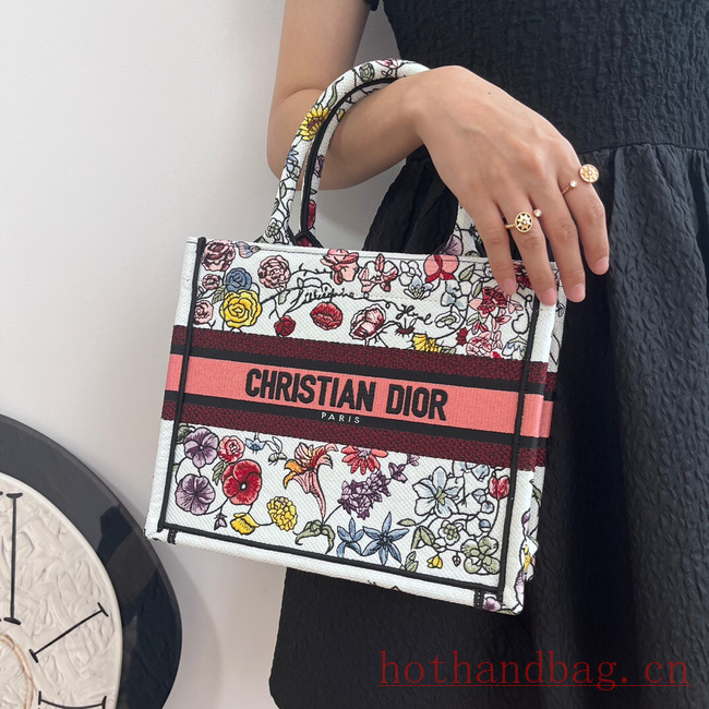 SMALL DIOR BOOK TOTE White Multicolor Florilegio Embroidery M1296ZRG SMALL DIOR BOOK TOTE White Multicolor Florilegio Embroidery M1296ZRG
