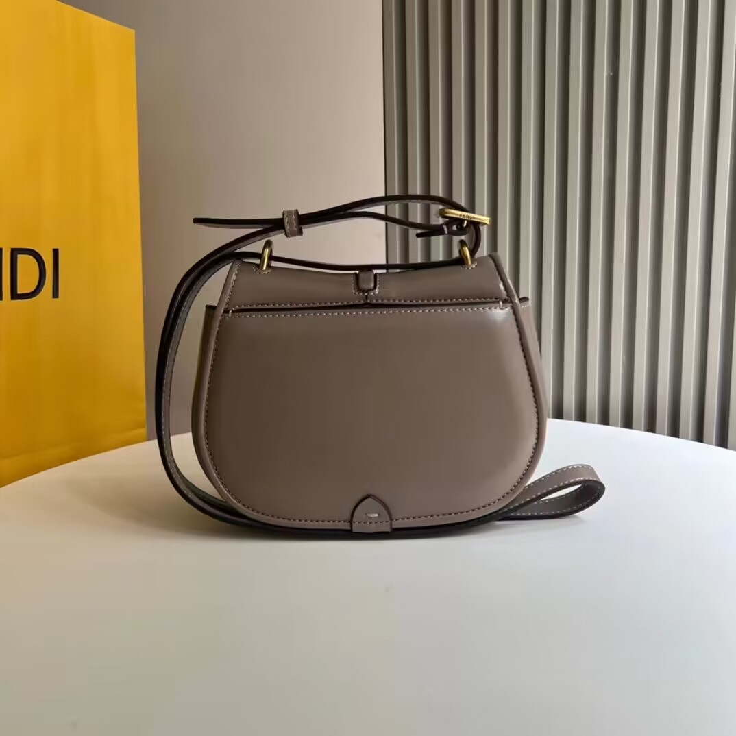 Fendi Cmon Mini leather bag 8BS082 Dove gray Fendi Cmon Mini leather bag 8BS082 Dove gray