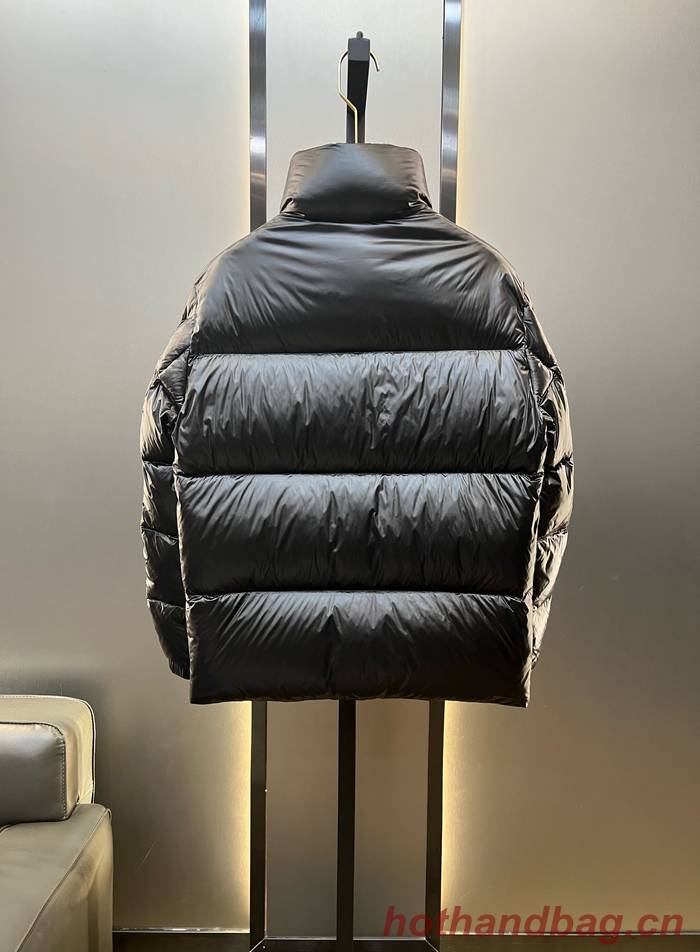 Moncler Top Quality Couple Down Coat MOY00210 Moncler Top Quality Couple Down Coat MOY00210
