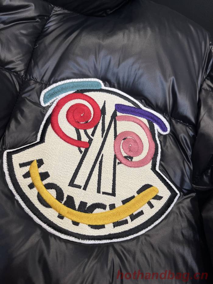 Moncler Top Quality Couple Down Coat MOY00210 Moncler Top Quality Couple Down Coat MOY00210