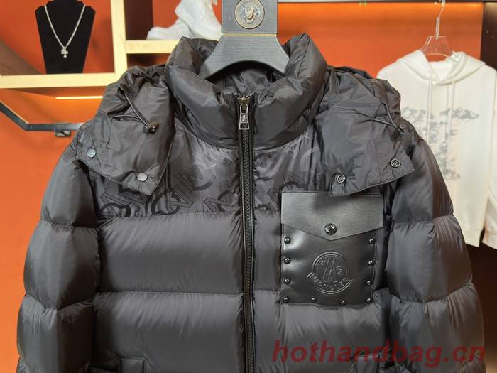 Moncler Top Quality Couple Down Coat MOY00211 Moncler Top Quality Couple Down Coat MOY00211