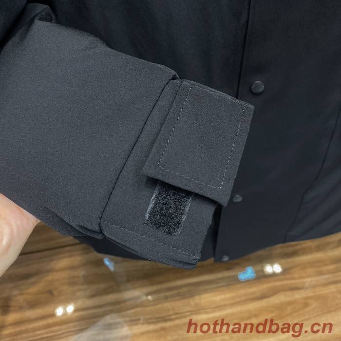 Moncler Top Quality Couple Down Coat MOY00214 Moncler Top Quality Couple Down Coat MOY00214