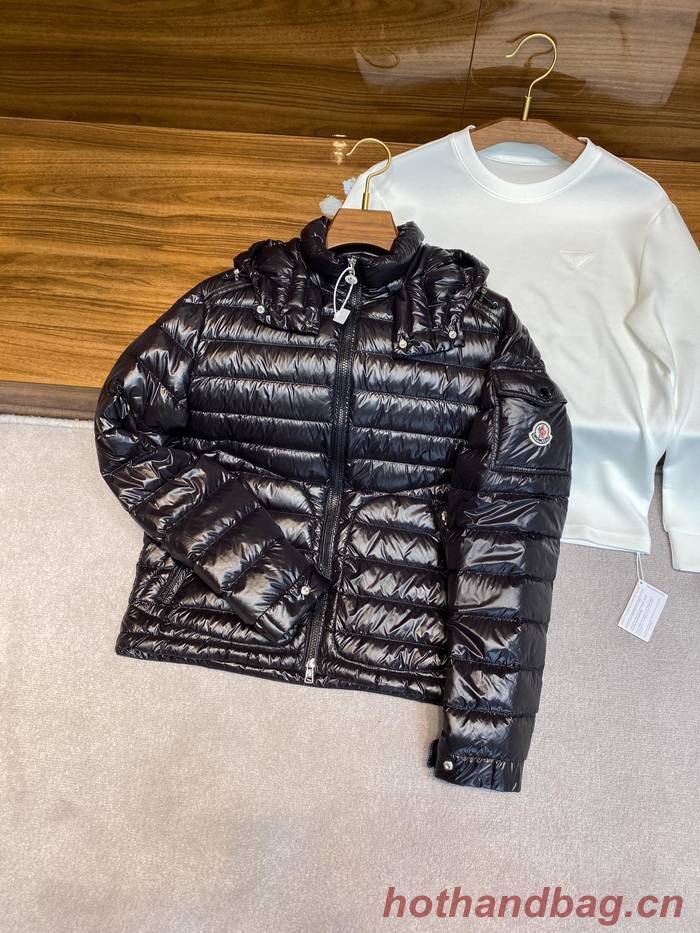 Moncler Top Quality Couple Down Coat MOY00215 Moncler Top Quality Couple Down Coat MOY00215