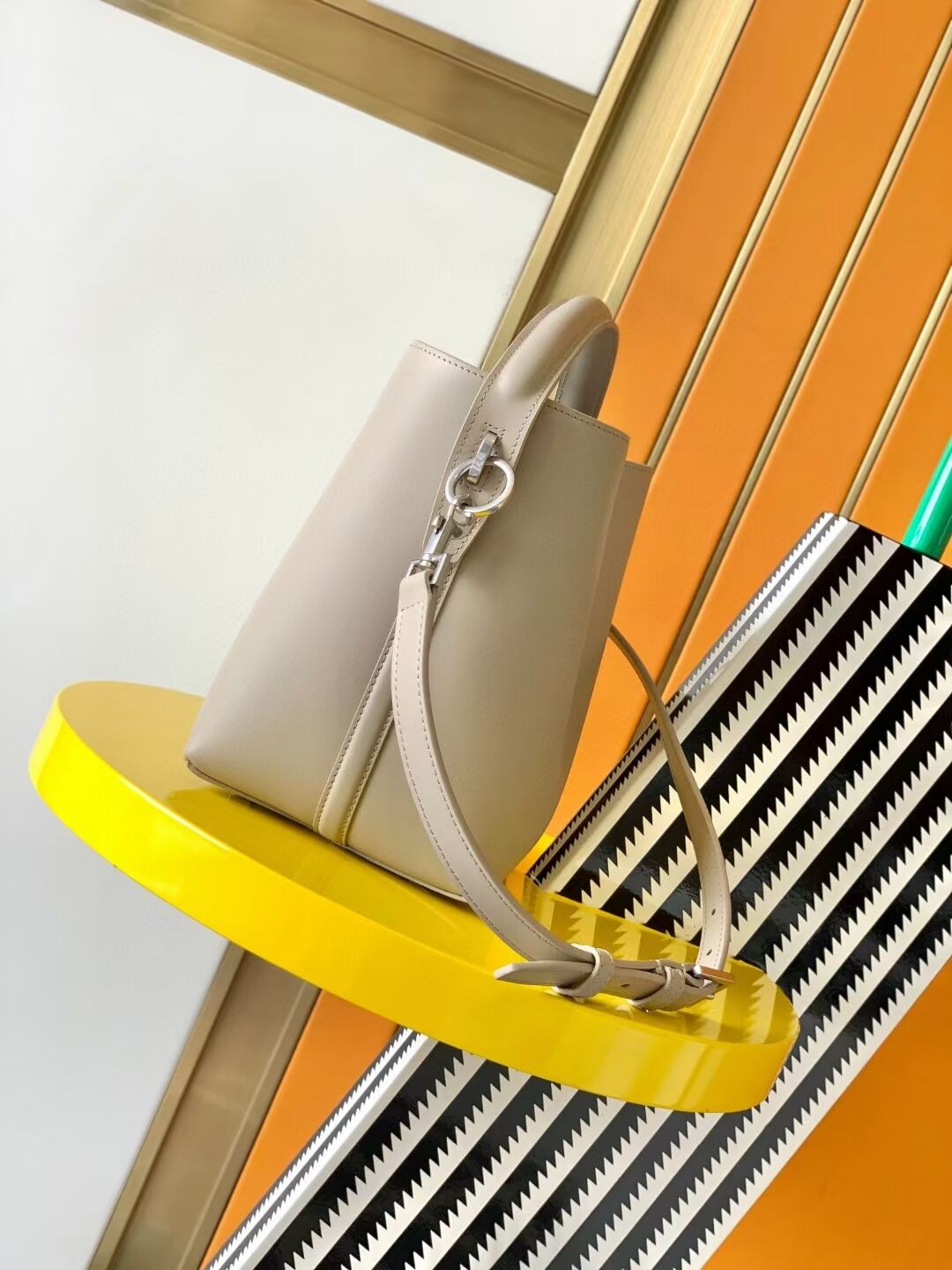 SAINT LAURENT LE 37 SMALL IN SHINY LEATHER 7490362 SEASALT SAINT LAURENT LE 37 SMALL IN SHINY LEATHER 7490362 SEASALT