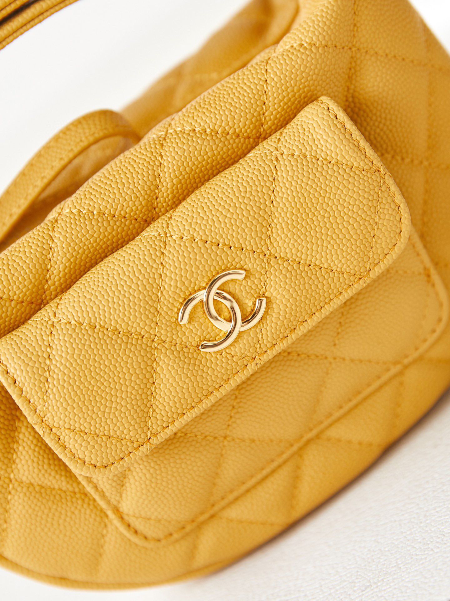 Chanel Caviar Quilted Polly Pocket AP3467 Yellow Chanel Caviar Quilted Polly Pocket AP3467 Yellow