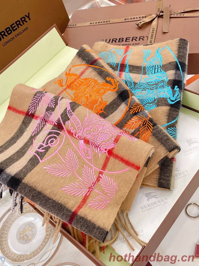Burberry Scarf BBC00143 Burberry Scarf BBC00143