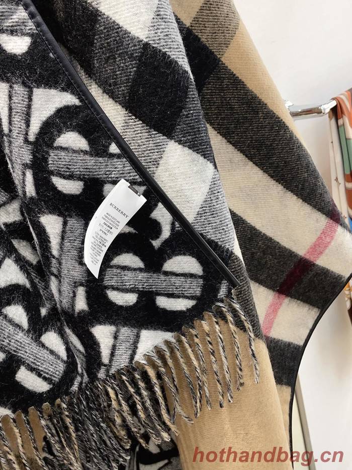 Burberry Cloak BBC00165 Burberry Cloak BBC00165