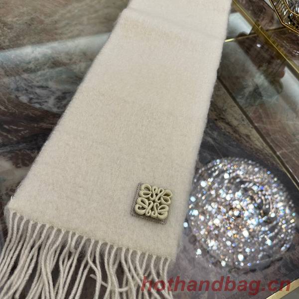 Loewe Scarf LOC00016 Loewe Scarf LOC00016