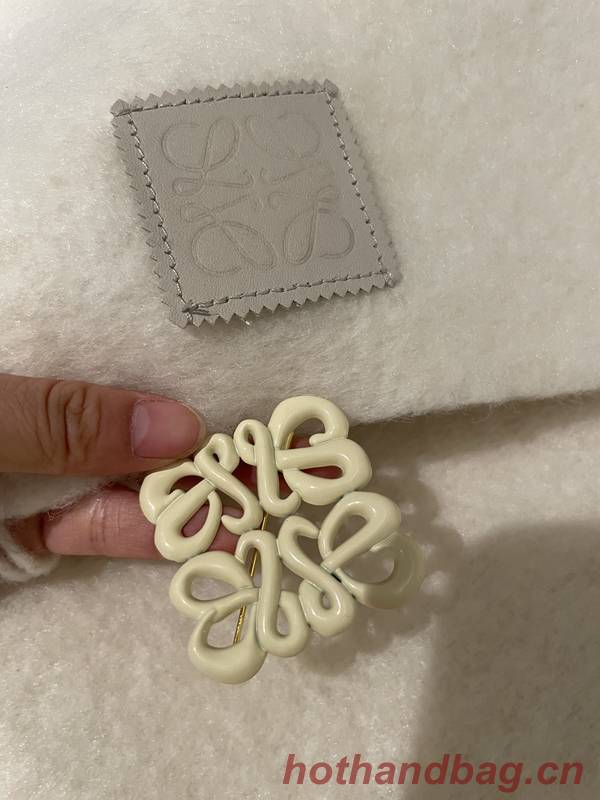 Loewe Scarf LOC00016 Loewe Scarf LOC00016