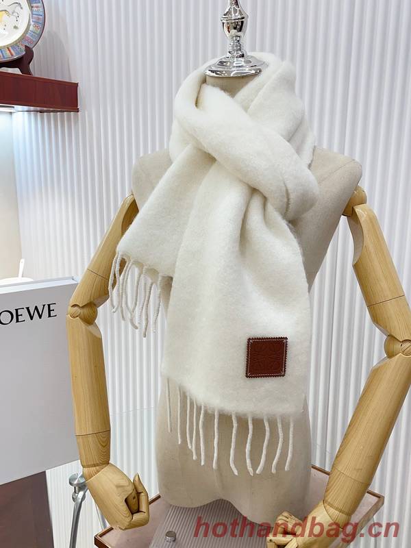 Loewe Scarf LOC00019 Loewe Scarf LOC00019