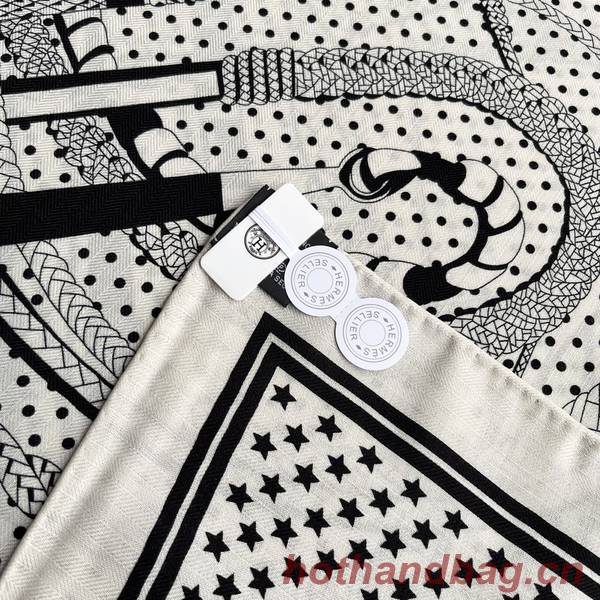 Hermes Scarf HEC00930 Hermes Scarf HEC00930