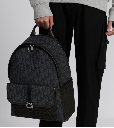DIOR 8 BACKPACK Black Dior Oblique Jacquard 1EIBA178YK DIOR 8 BACKPACK Black Dior Oblique Jacquard 1EIBA178YK
