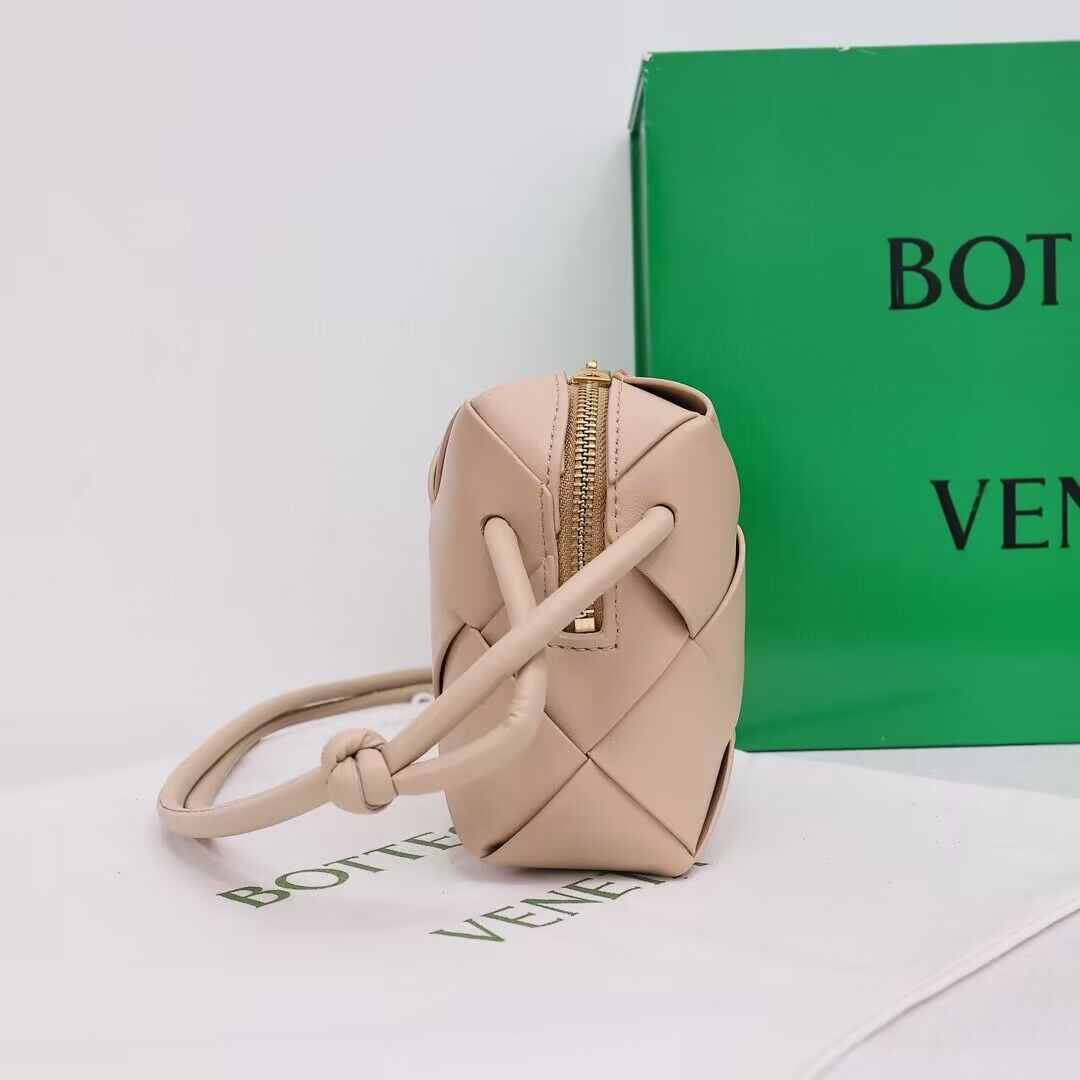 Bottega Veneta Mini Cassette Camera Bag 701915 Cream Bottega Veneta Mini Cassette Camera Bag 701915 Cream