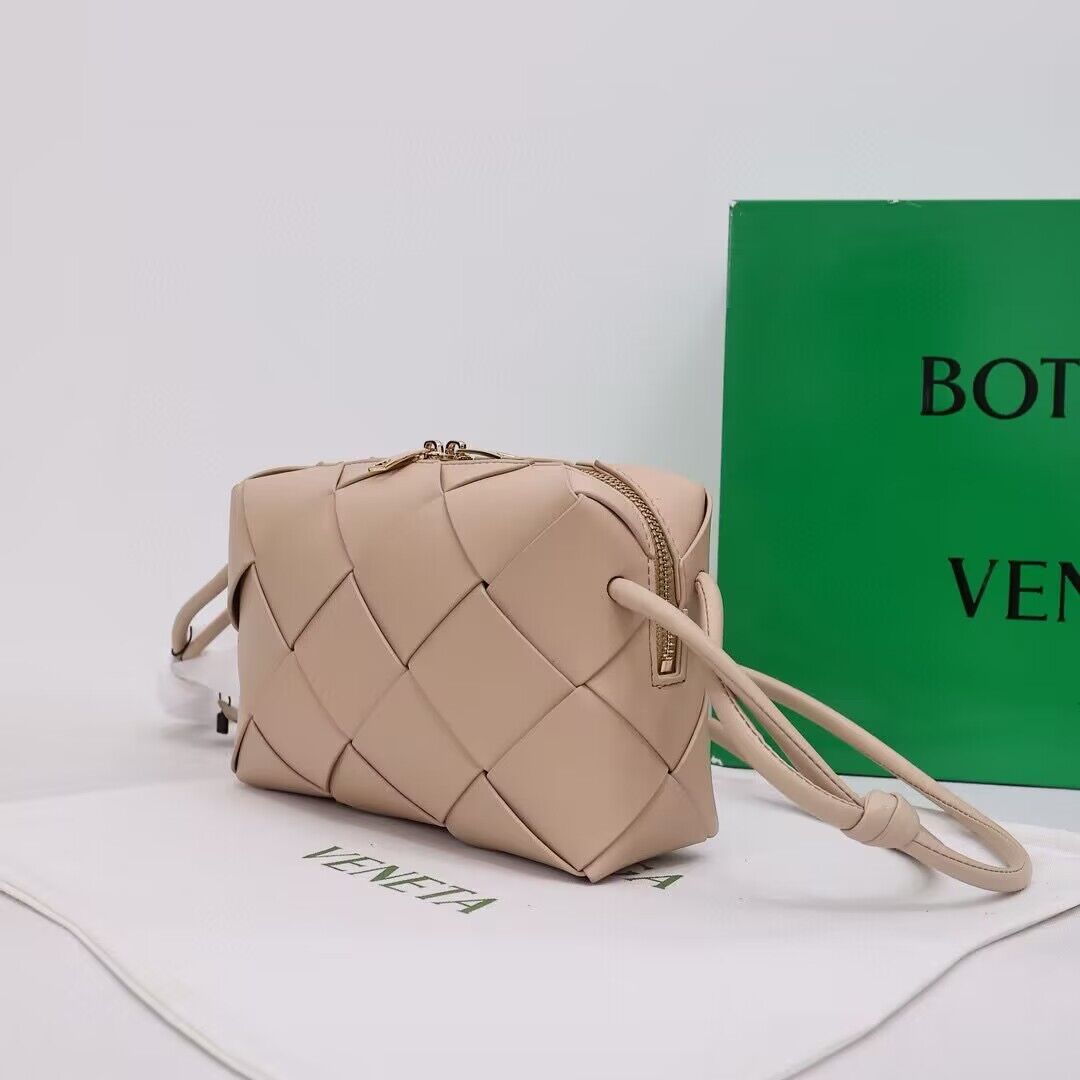 Bottega Veneta Small Cassette Camera Bag 709417 Cream Bottega Veneta Small Cassette Camera Bag 709417 Cream
