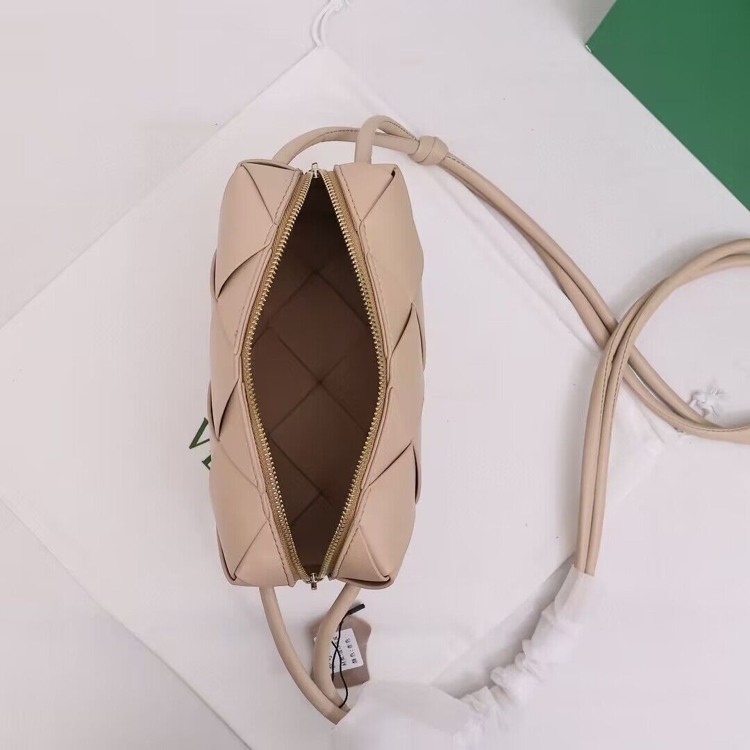 Bottega Veneta Small Cassette Camera Bag 709417 Cream Bottega Veneta Small Cassette Camera Bag 709417 Cream