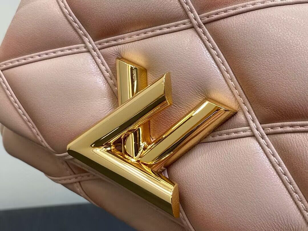 Louis Vuitton GO-14 MM M82752 Apricot Louis Vuitton GO-14 MM M82752 Apricot