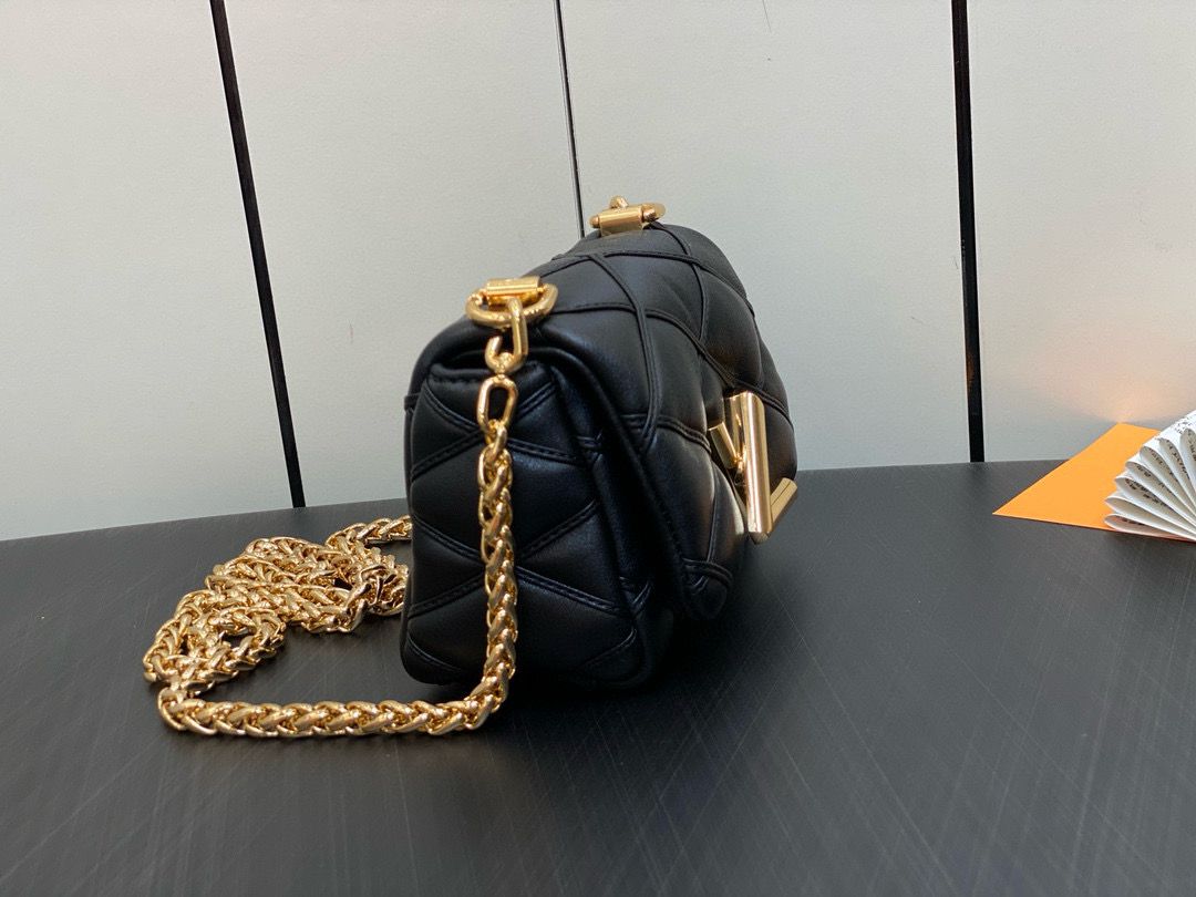 Louis Vuitton GO-14 MM Original Leather Bag M82752 Black Louis Vuitton GO-14 MM Original Leather Bag M82752 Black