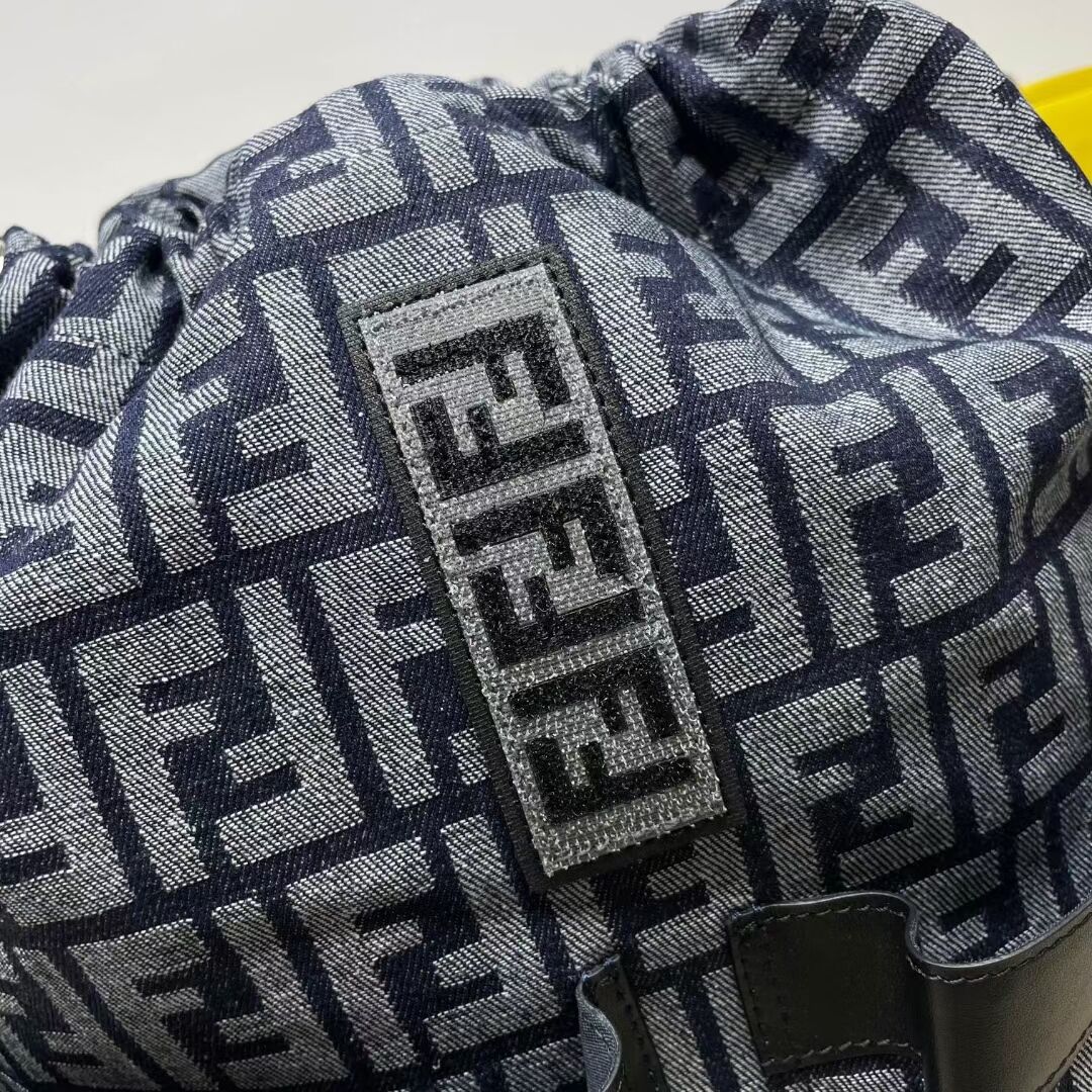 Fendi FF Jacquard Fendi Strike Medium fabric backpack 7VZ070A Denim Fendi FF Jacquard Fendi Strike Medium fabric backpack 7VZ070A Denim