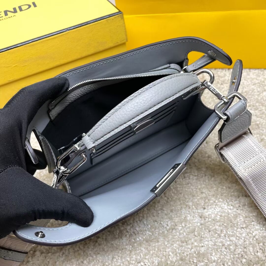 Fendi Peekaboo ISeeU XCross leather bag 7VA582A Light gray Fendi Peekaboo ISeeU XCross leather bag 7VA582A Light gray