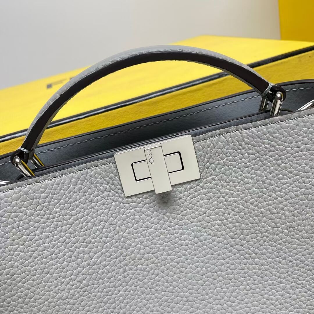 Fendi Peekaboo ISeeU XCross leather bag 7VA582A Light gray Fendi Peekaboo ISeeU XCross leather bag 7VA582A Light gray