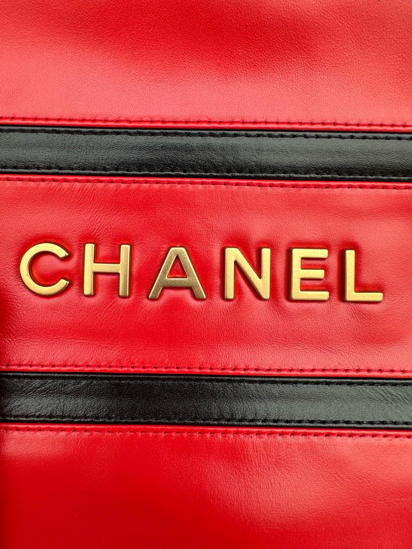 CHANEL 22 HANDBAG Calfskin & Gold-Tone Metal AS3261 Red&Black CHANEL 22 HANDBAG Calfskin & Gold-Tone Metal AS3261 Red&Black