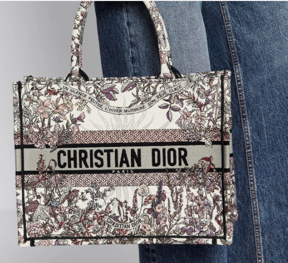 Medium Dior Book Tote Ecru Multicolor Dior 4 Saisons Hiver Soleil Embroidery M1296ZEBQ Medium Dior Book Tote Ecru Multicolor Dior 4 Saisons Hiver Soleil Embroidery M1296ZEBQ