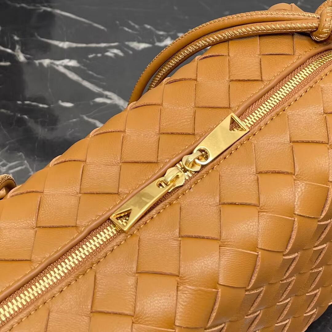 Bottega Veneta Small intrecciato leather cross-body bag 680255 Brown Bottega Veneta Small intrecciato leather cross-body bag 680255 Brown