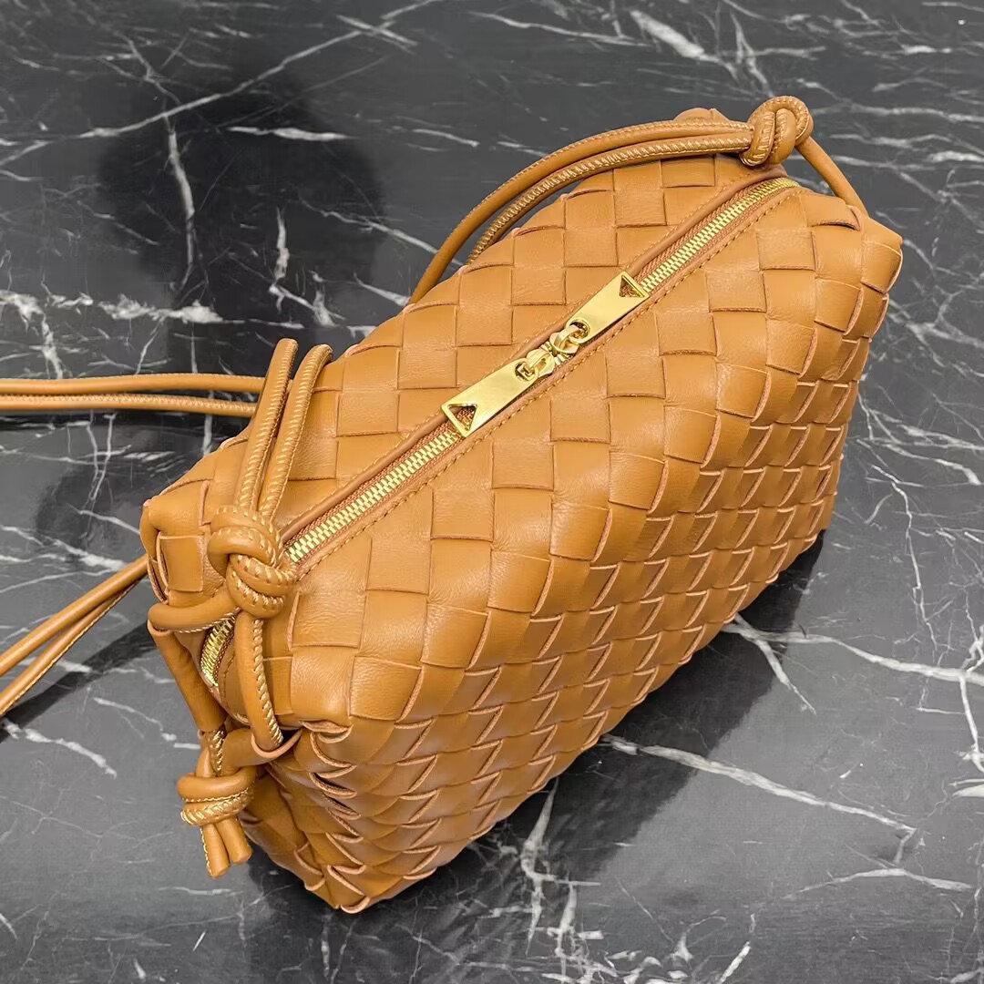 Bottega Veneta Small intrecciato leather cross-body bag 680255 Brown Bottega Veneta Small intrecciato leather cross-body bag 680255 Brown