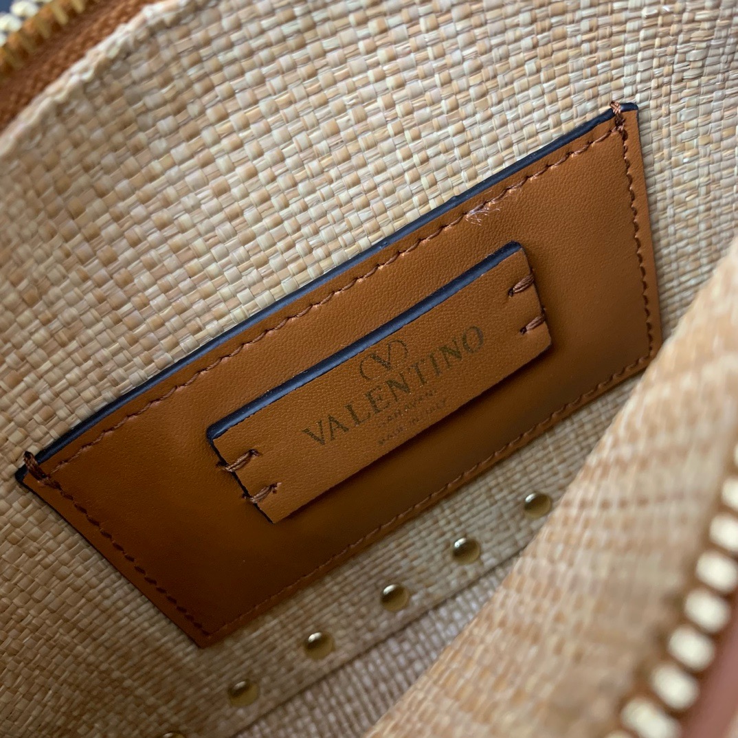 VALENTINO VLOGO SIGNATURE RAFFIA Mini Shoulder Bag 03111 brown VALENTINO VLOGO SIGNATURE RAFFIA Mini Shoulder Bag 03111 brown