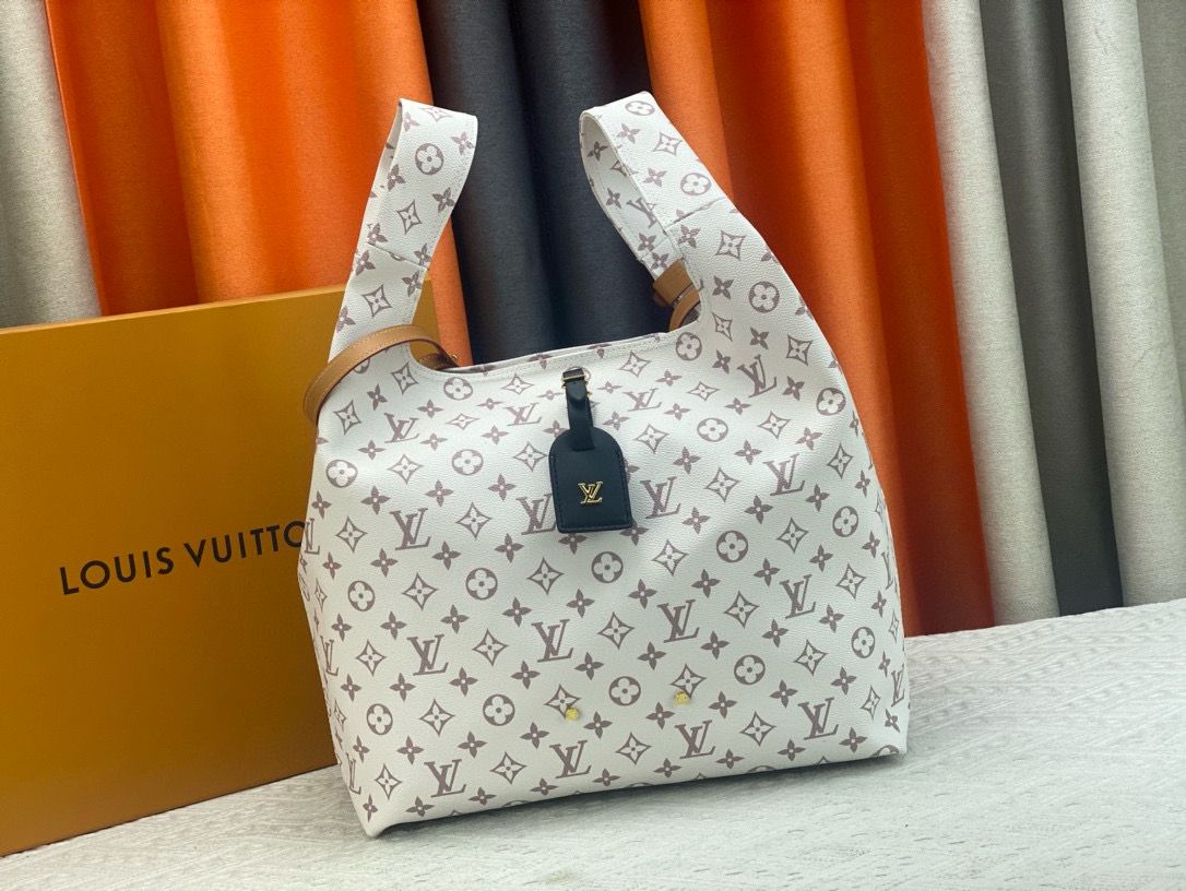 Louis Vuitton Monogram Canvas Atlantis GM Bag M46816 OR M46817 White Louis Vuitton Monogram Canvas Atlantis GM Bag M46816 OR M46817 White