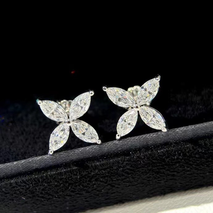 TIFFANY Earrings CE14405 TIFFANY Earrings CE14405