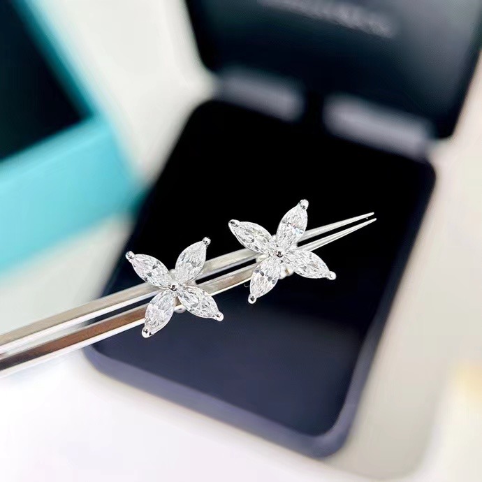 TIFFANY Earrings CE14405 TIFFANY Earrings CE14405