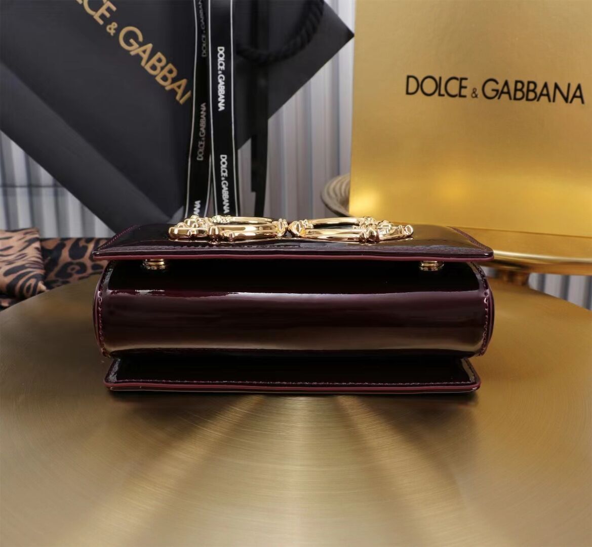 Dolce & Gabbana Patent leather Shoulder Bag G6504 Burgundy Dolce & Gabbana Patent leather Shoulder Bag G6504 Burgundy