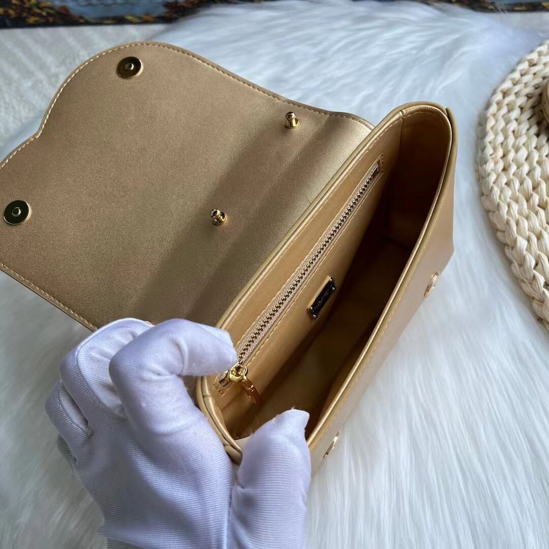 Dolce & Gabbana leather bag G6002 gold Dolce & Gabbana leather bag G6002 gold
