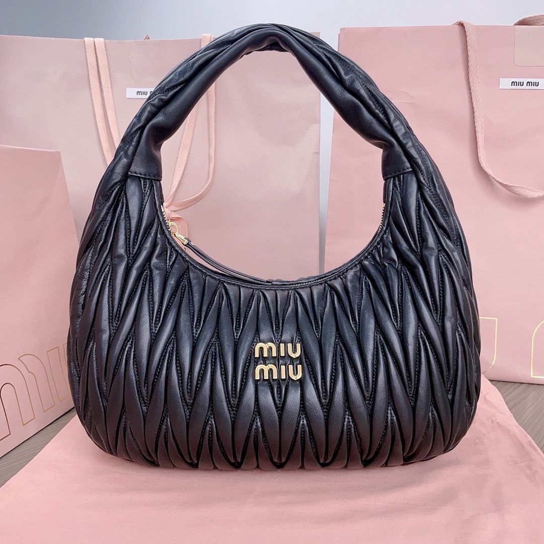 Miu Miu Wander Matelasse Nappa Original Sheepskin Hobo Bag 5BC108 Black Miu Miu Wander Matelasse Nappa Original Sheepskin Hobo Bag 5BC108 Black