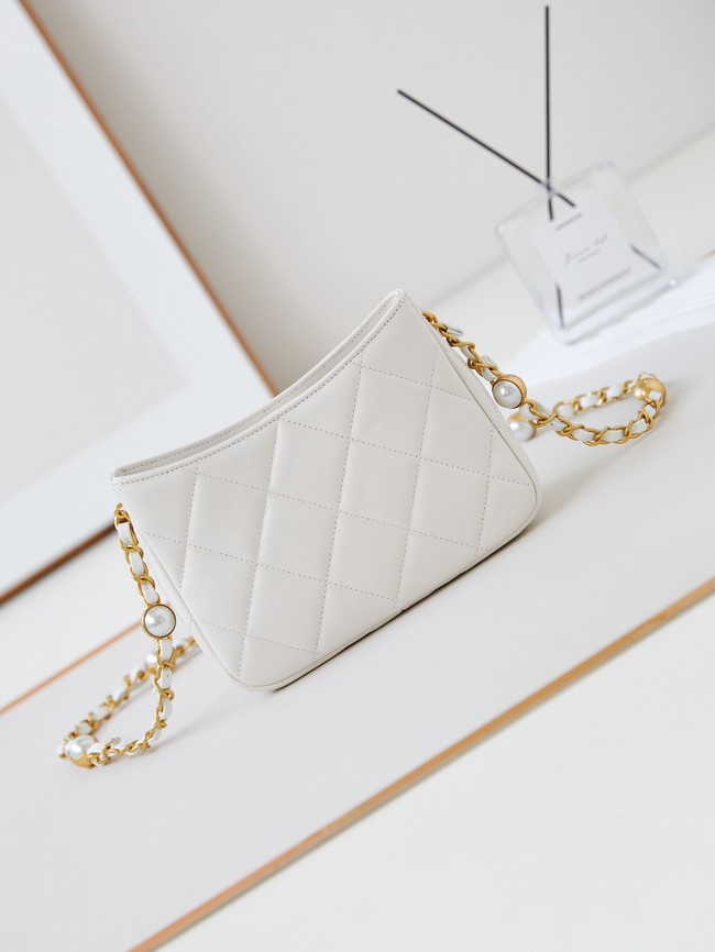 Chanel HOBO HANDBAG Lambskin & Gold-Tone Metal AS4948 white
