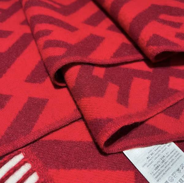 Fendi Scarf FDC00123 Fendi Scarf FDC00123
