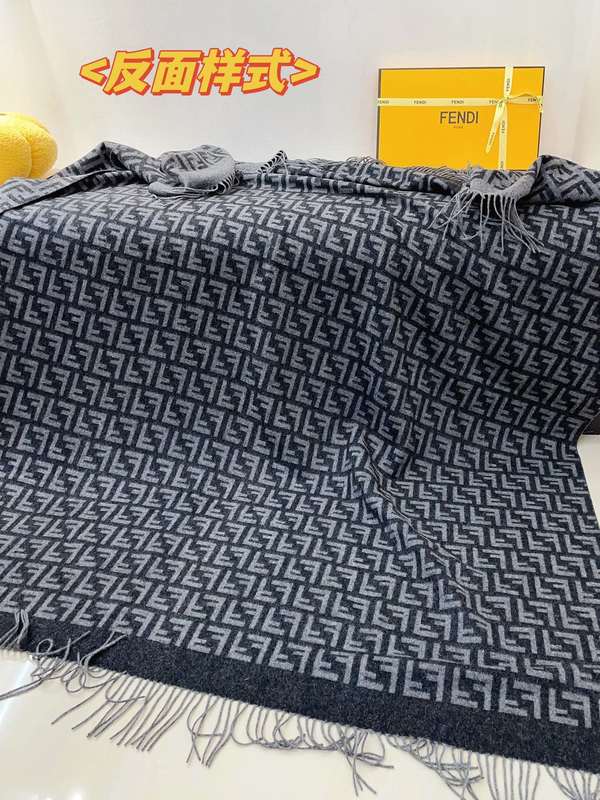 Fendi Cloak FDC00134