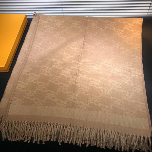 Fendi Cloak FDC00136 Fendi Cloak FDC00136