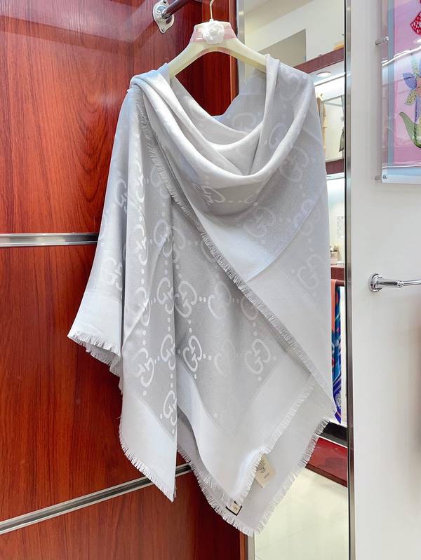 Gucci Scarf GUC00397 Gucci Scarf GUC00397