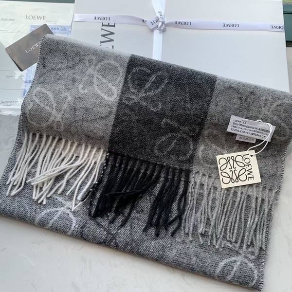 Loewe Scarf LOC00060 Loewe Scarf LOC00060