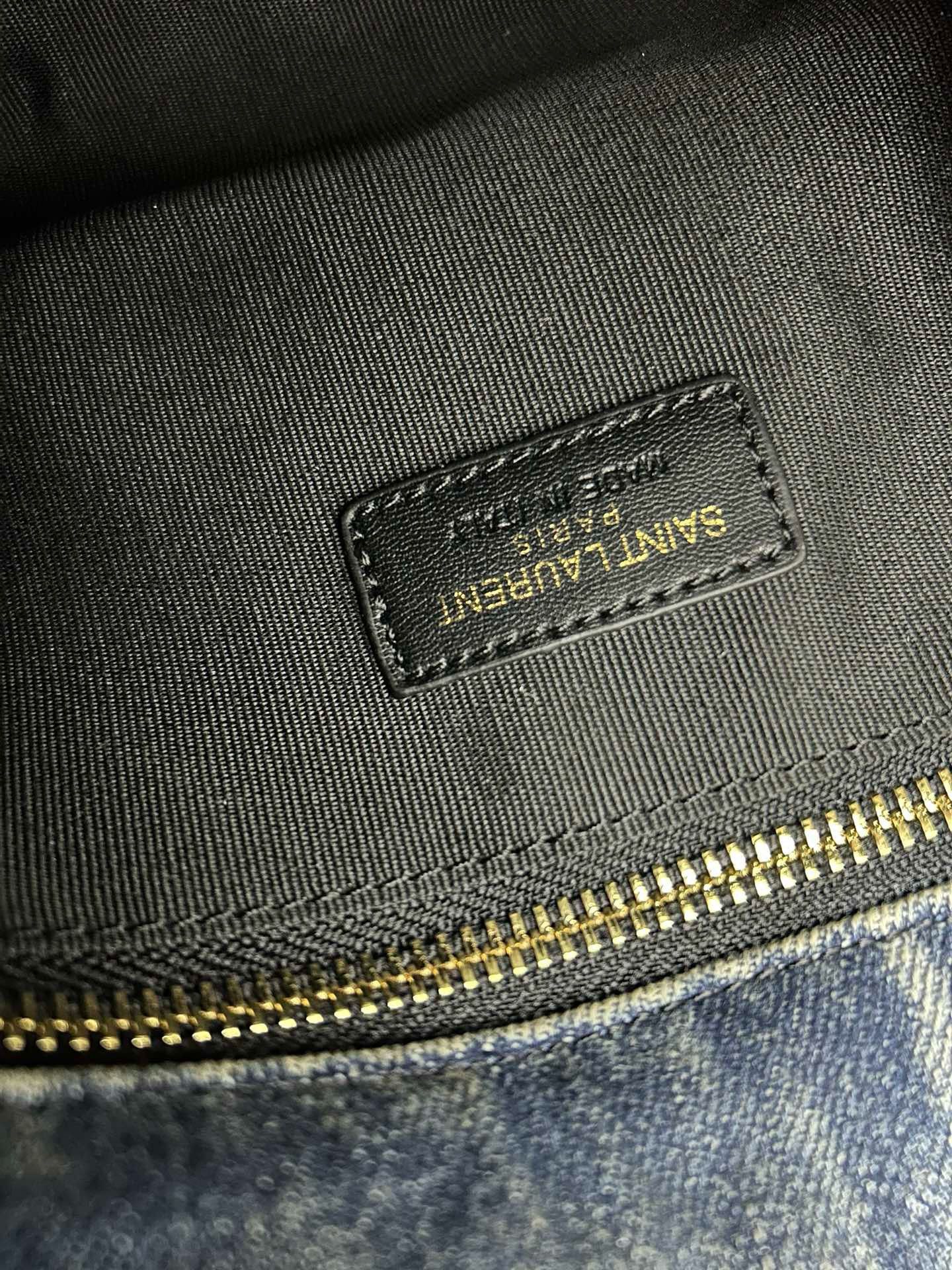 Yves Saint Laurent Loulou Puffer Denim Bag S03020 Blue Yves Saint Laurent Loulou Puffer Denim Bag S03020 Blue