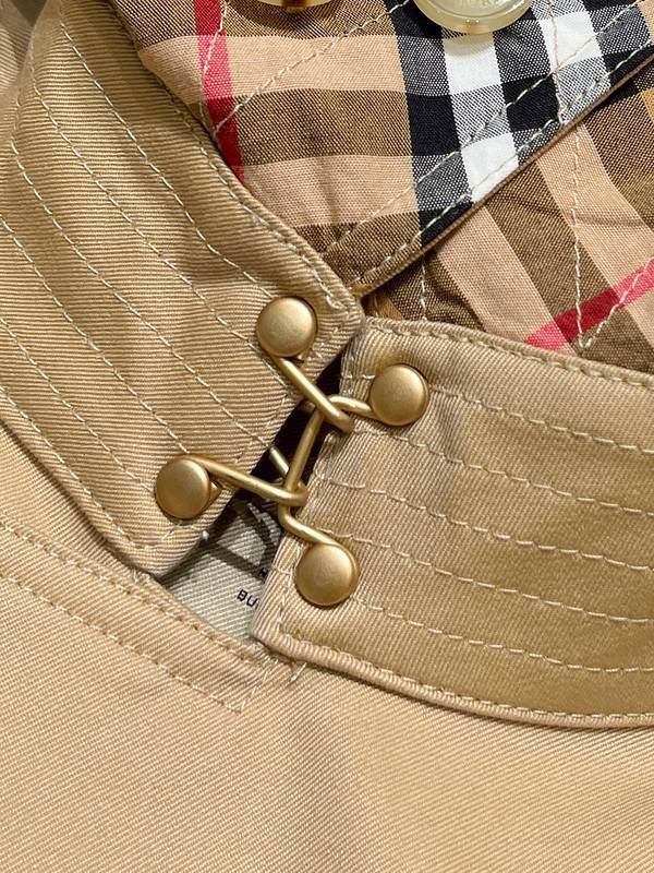 Burberry Top Quality Overcoat BBY00142 Burberry Top Quality Overcoat BBY00142